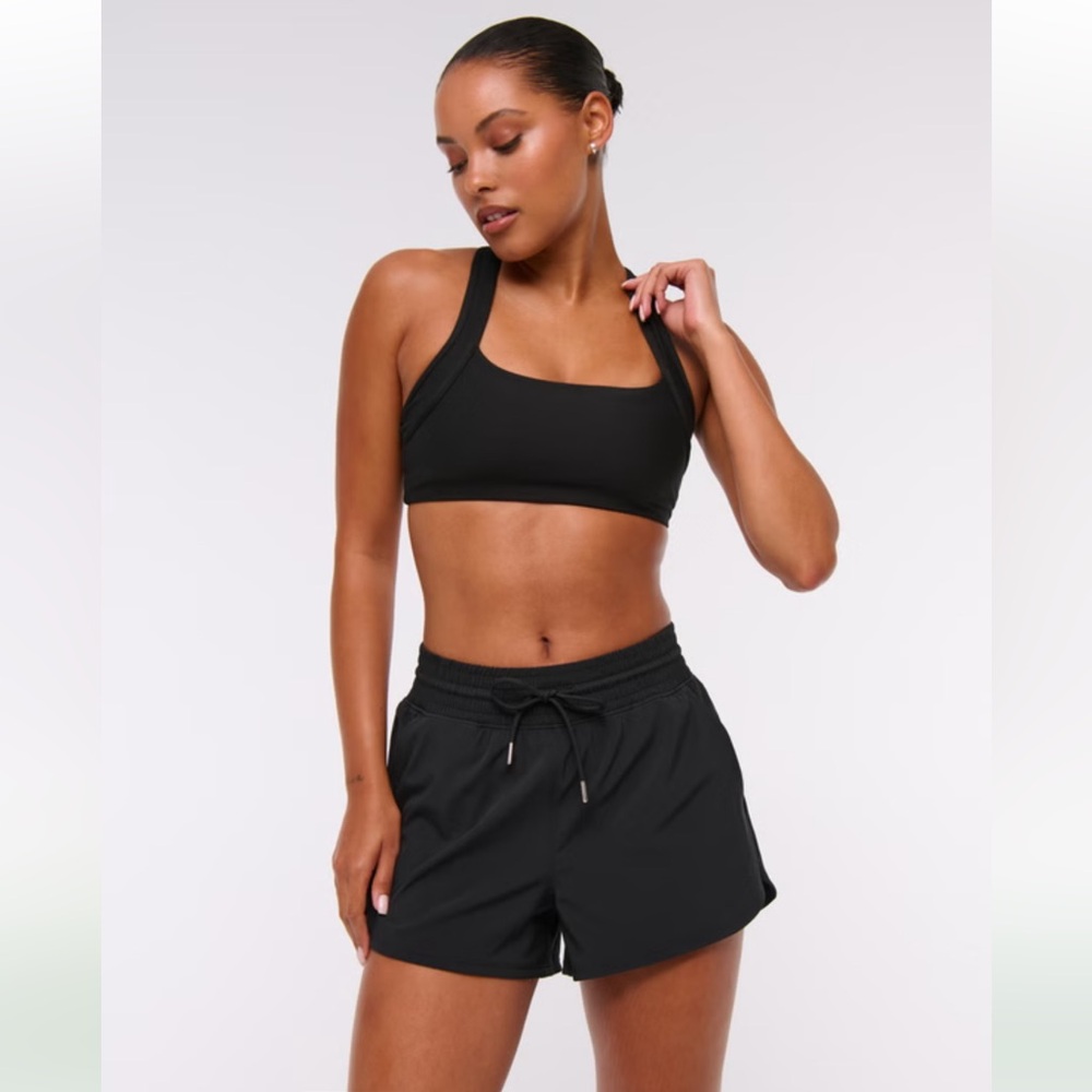 ABERCROMBIE YPB motionTEK High Rise Lined Workout Short women’s L in Black